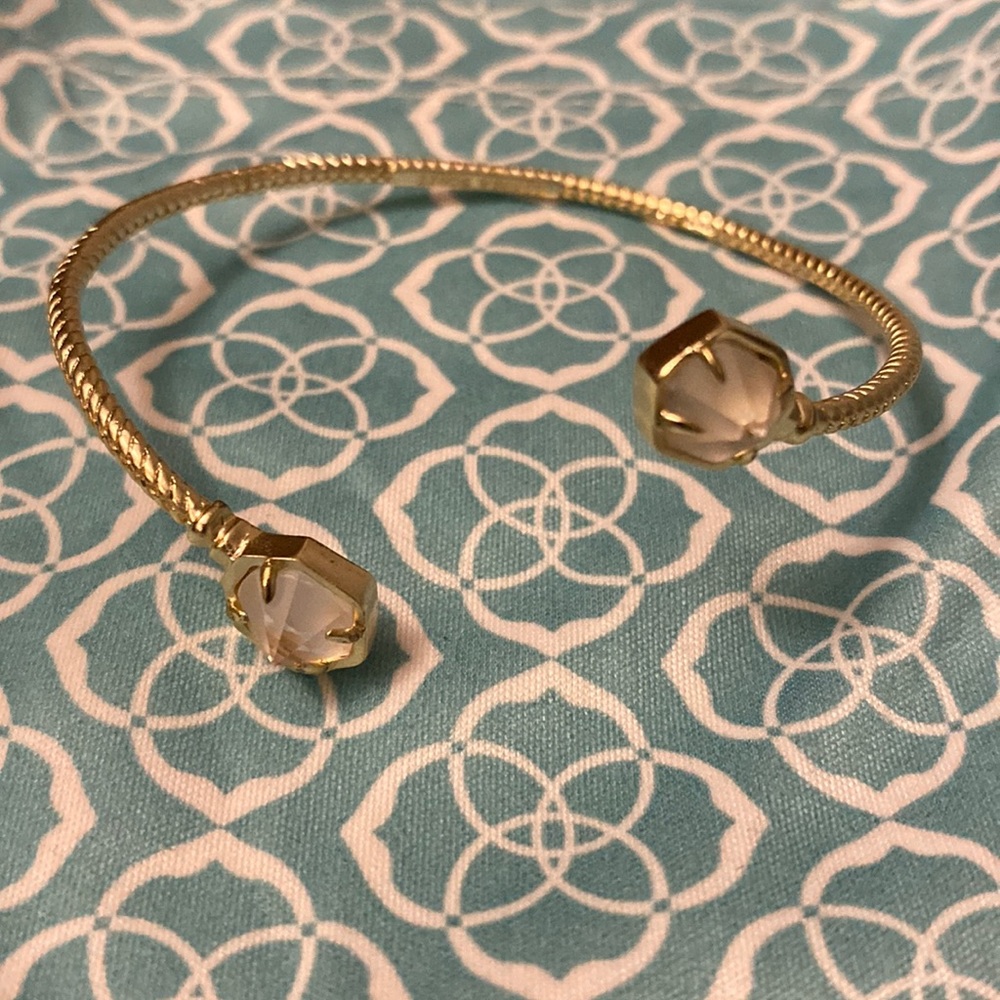 Kendra Scott bangle bracelet